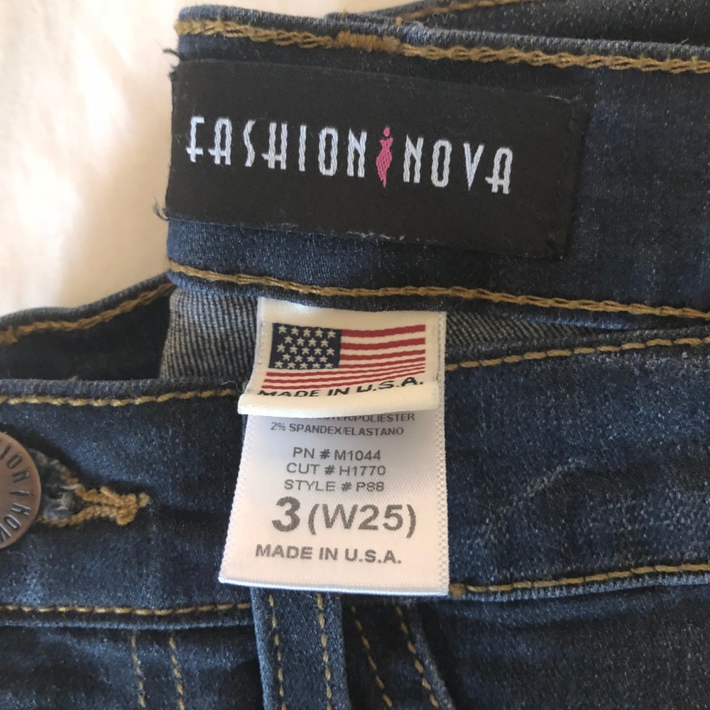 SOLD Fashion Nova Classic High Waist Skinny Jeans - Picture 5 of 6